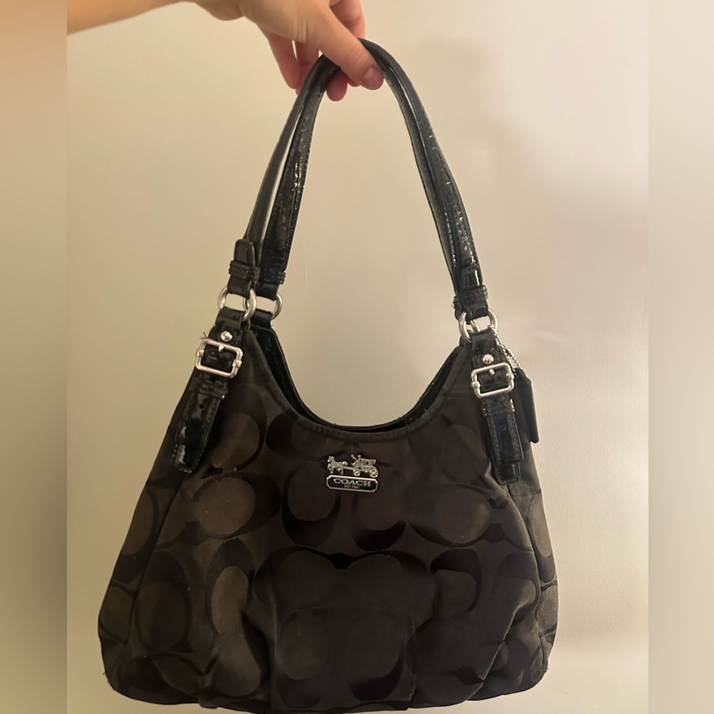 Coach Madison Signature C Maggie Shoulder Bag Canvas Patent Leather BlackBrown